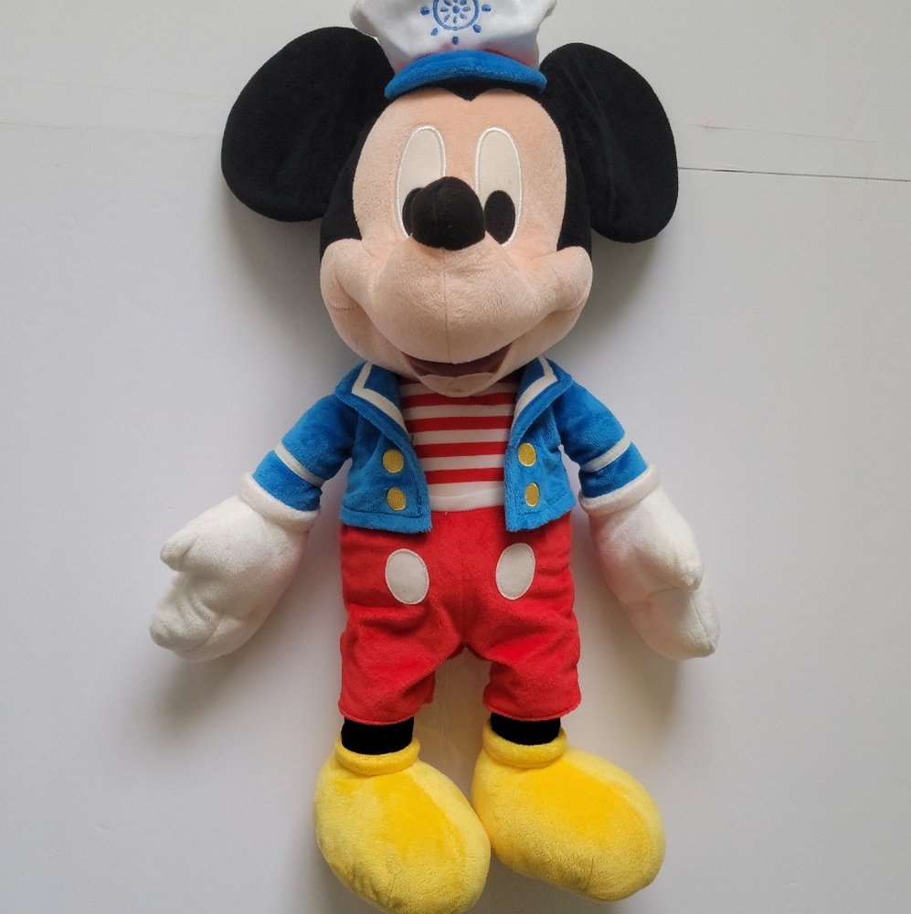 Mickey Mouse 2009 Macy's Holiday Plush